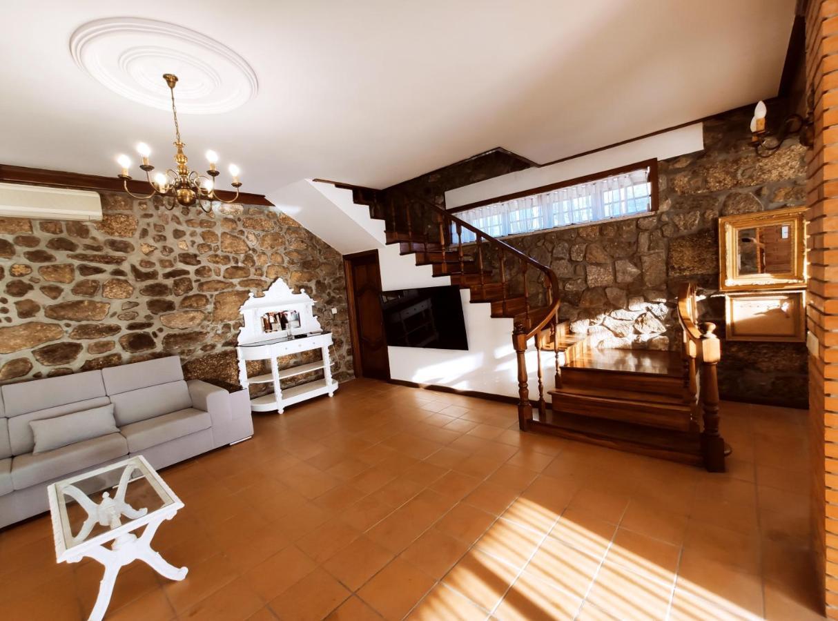 Villa Quinta Santa Lucrécia à Braga Extérieur photo