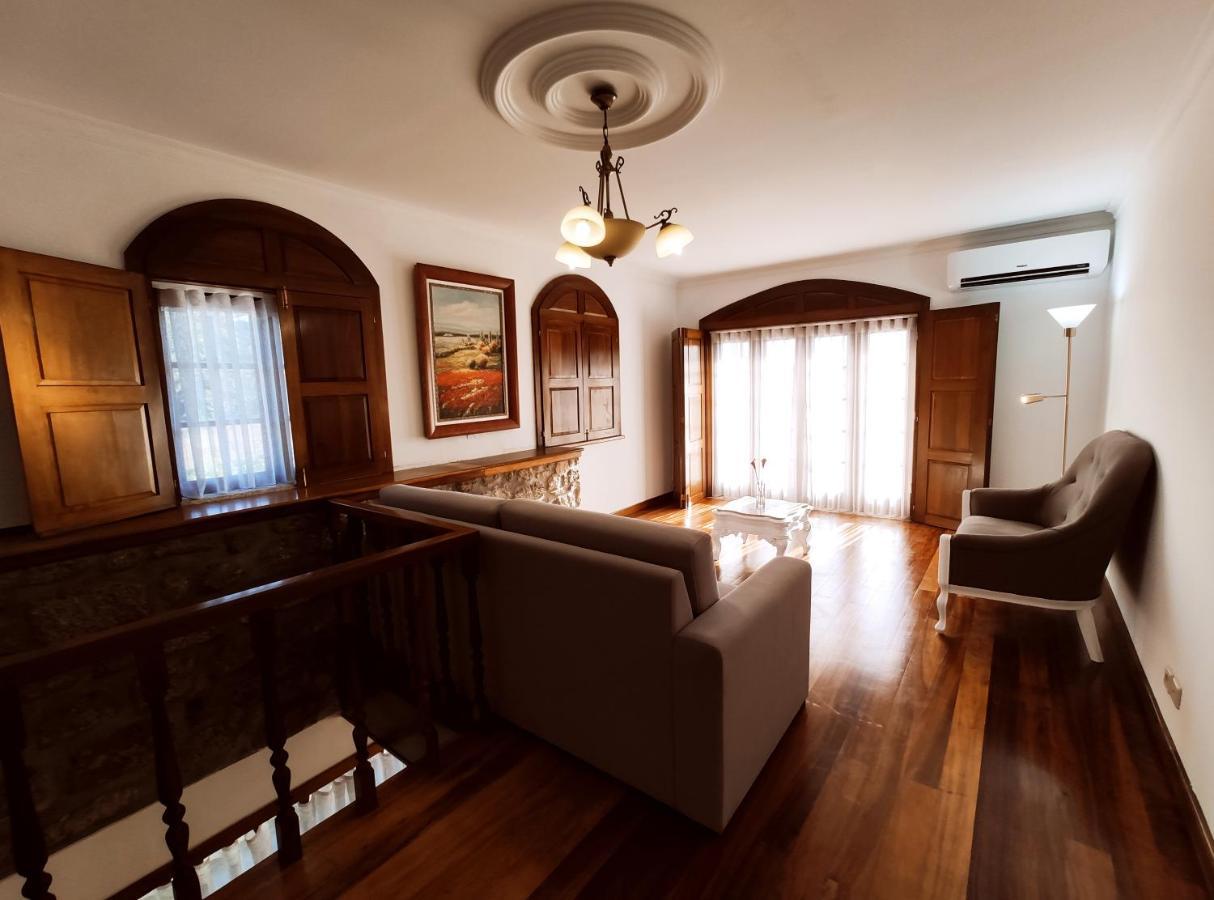 Villa Quinta Santa Lucrécia à Braga Extérieur photo